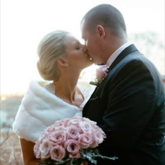 😻 meet your posher 😻 - Picture 2 of 3